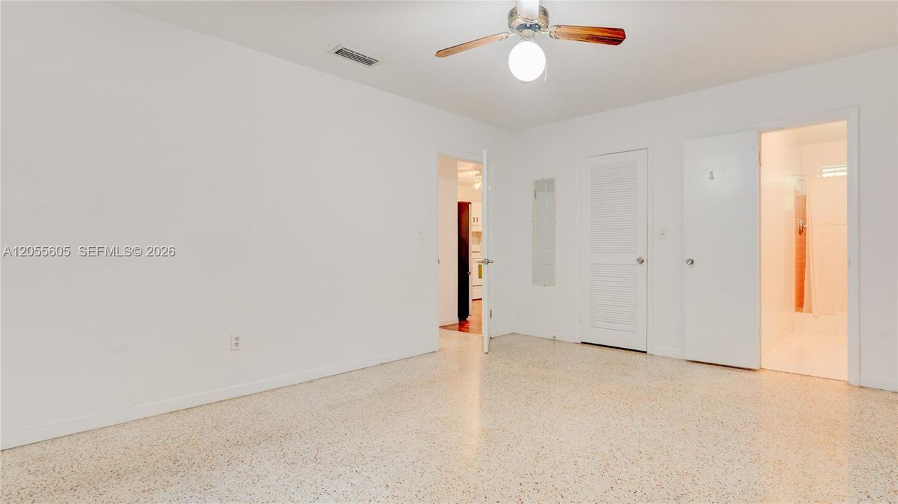 Activo con contrato: $1,795,000 (0 camas, 0 baños, 2322 Pies cuadrados)