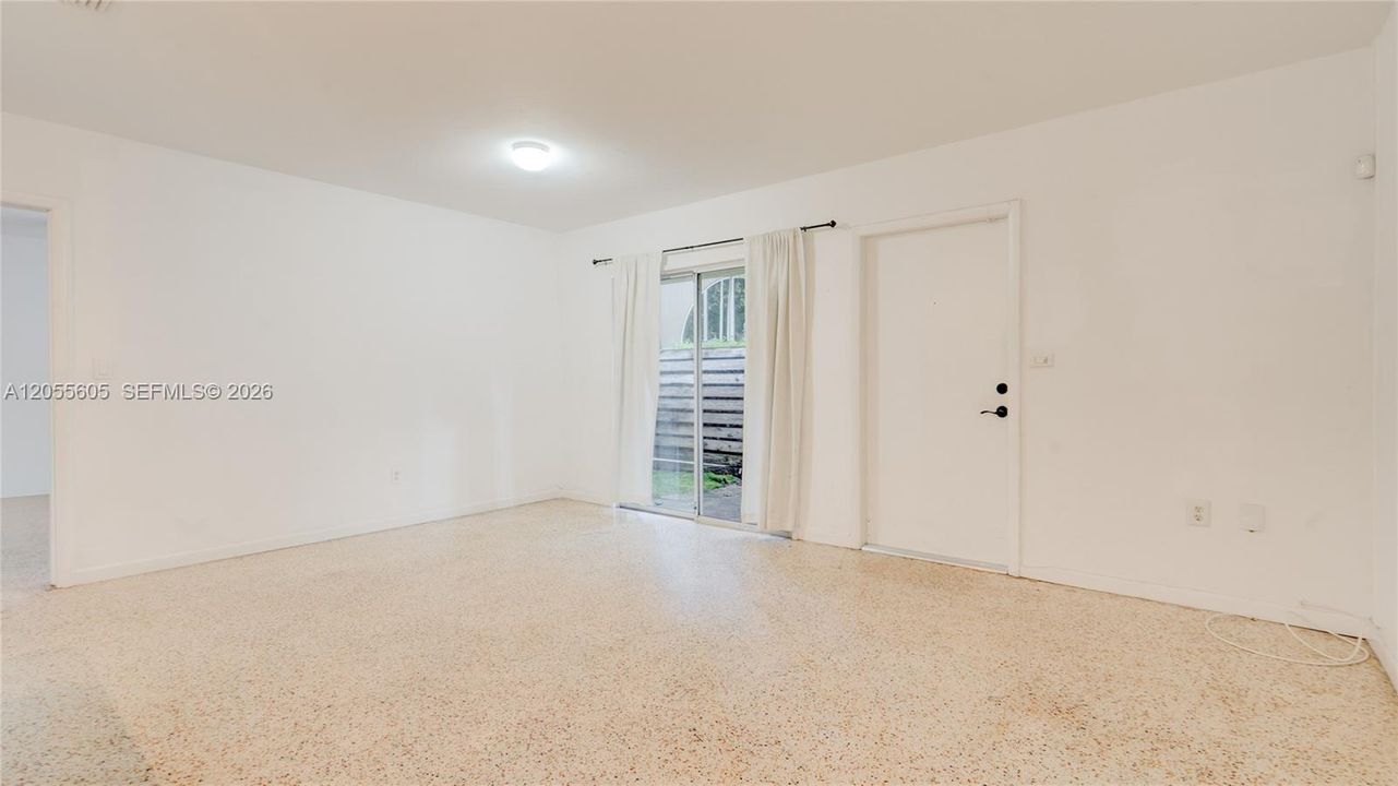 Activo con contrato: $1,795,000 (0 camas, 0 baños, 2322 Pies cuadrados)