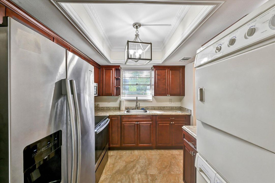 08-404 Fern St 3A-8