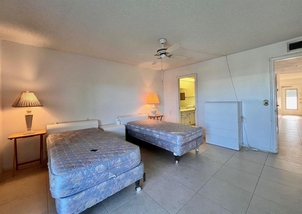 Bedroom Suite Additional View