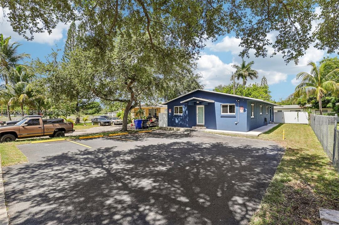 En Venta: $685,000 (0 camas, 0 baños, 1567 Pies cuadrados)