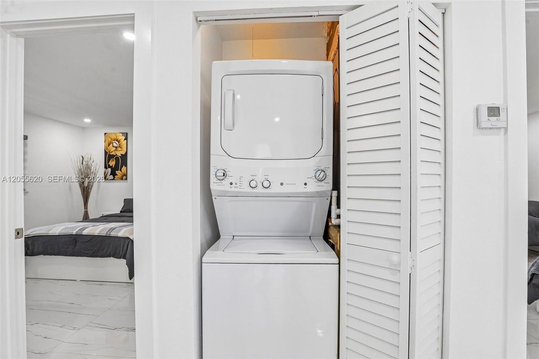 En Venta: $685,000 (0 camas, 0 baños, 1567 Pies cuadrados)