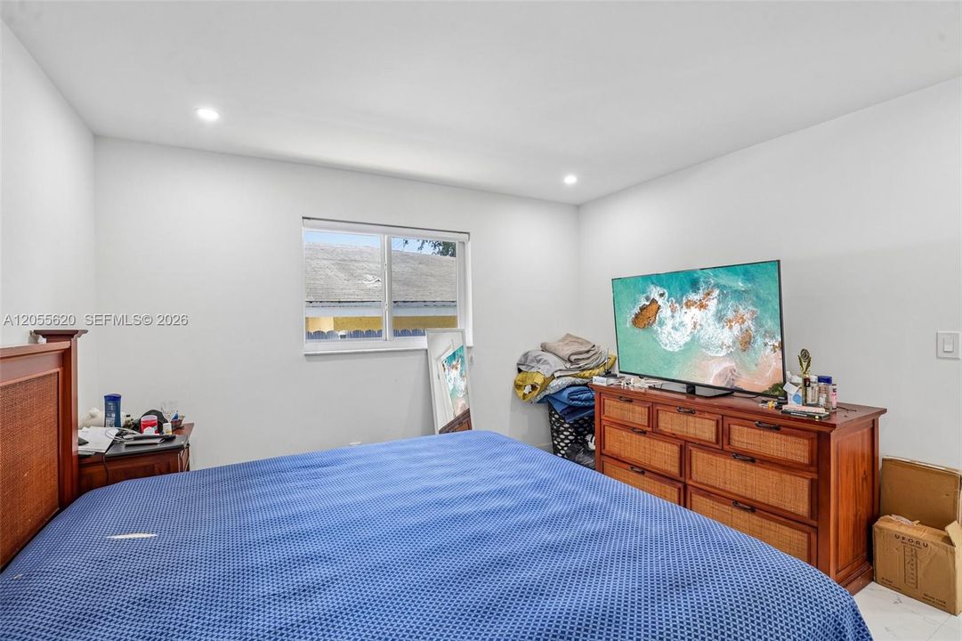 En Venta: $685,000 (0 camas, 0 baños, 1567 Pies cuadrados)
