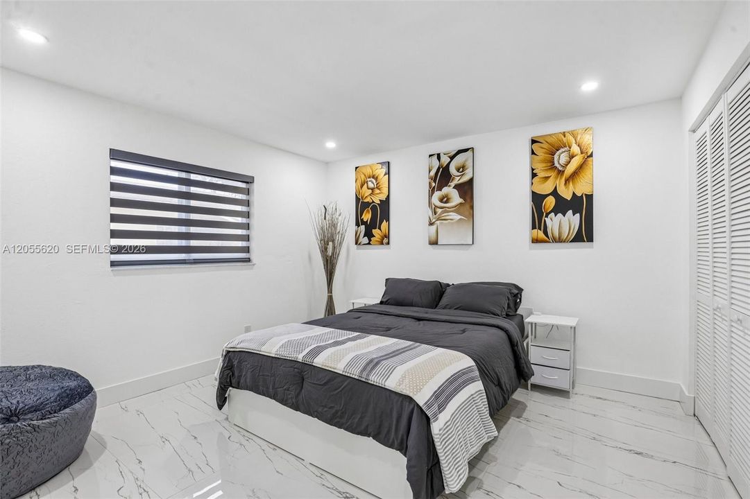 En Venta: $685,000 (0 camas, 0 baños, 1567 Pies cuadrados)