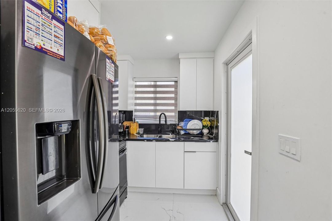 En Venta: $685,000 (0 camas, 0 baños, 1567 Pies cuadrados)