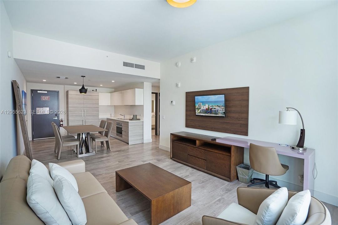 En Venta: $470,000 (1 camas, 1 baños, 747 Pies cuadrados)