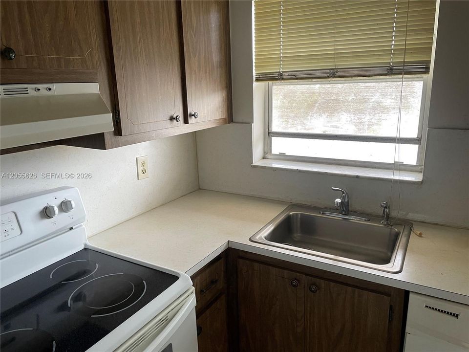 En Renta: $1,599 (2 camas, 2 baños, 850 Pies cuadrados)