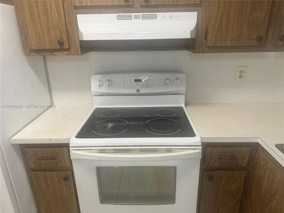 En Renta: $1,599 (2 camas, 2 baños, 850 Pies cuadrados)