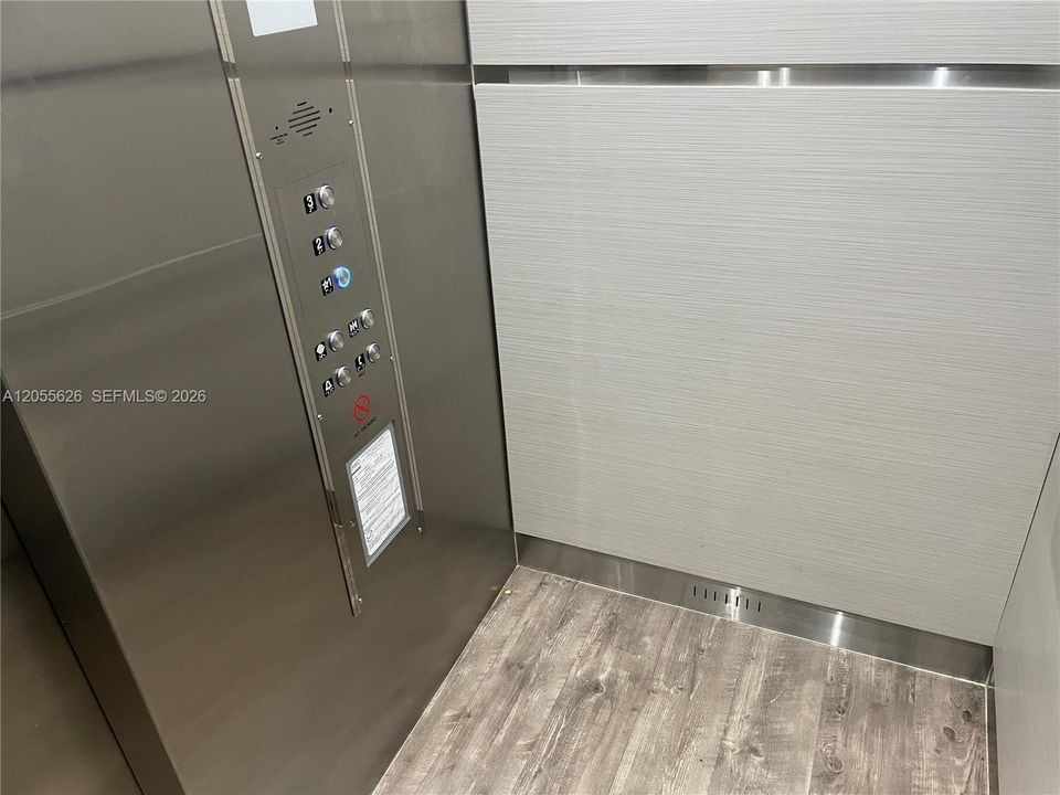 En Renta: $1,599 (2 camas, 2 baños, 850 Pies cuadrados)