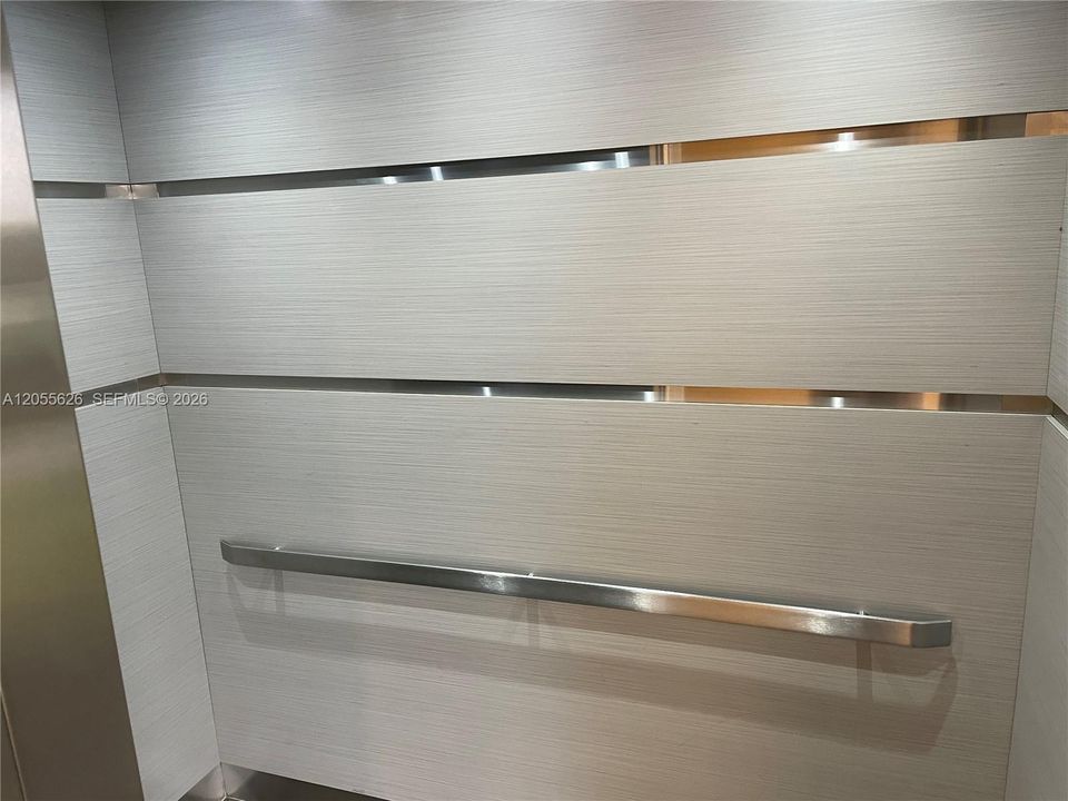 En Renta: $1,599 (2 camas, 2 baños, 850 Pies cuadrados)