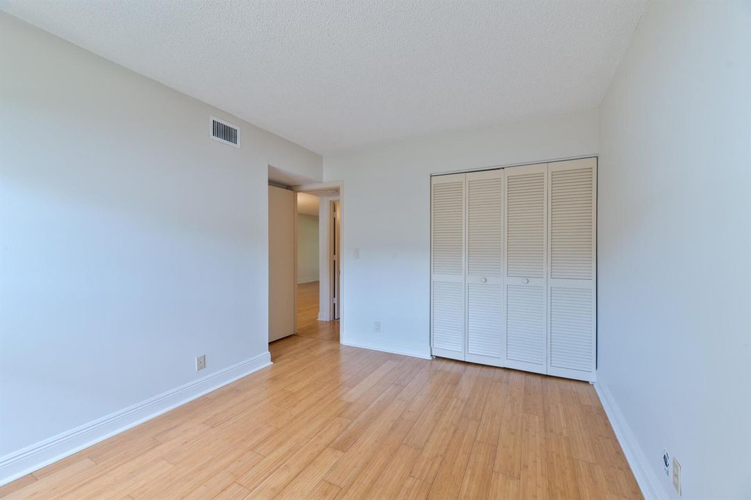 20260715 - 225 SE 10th St Unit 11D - MR-