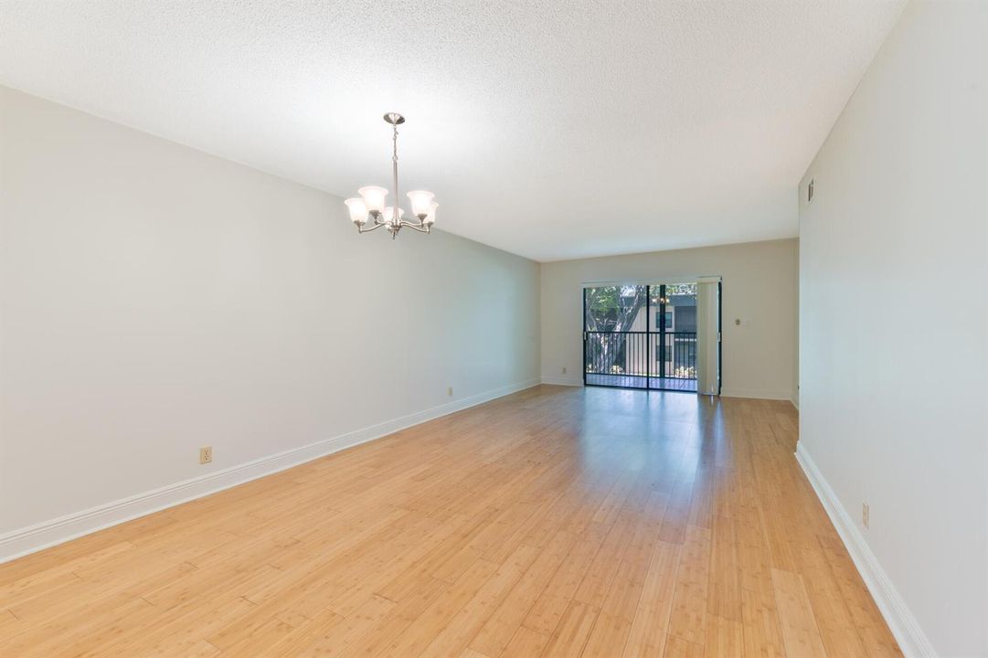 20260715 - 225 SE 10th St Unit 11D - MR-
