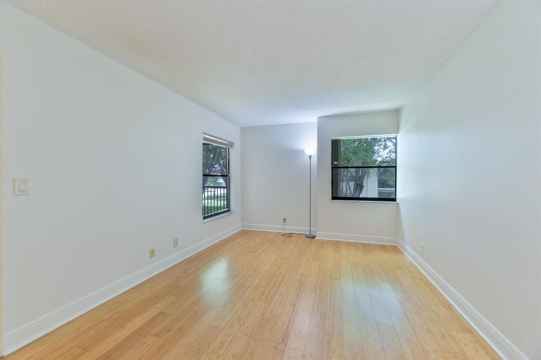 20260715 - 225 SE 10th St Unit 11D - MR-