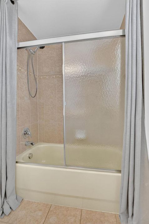 4th Bathroom