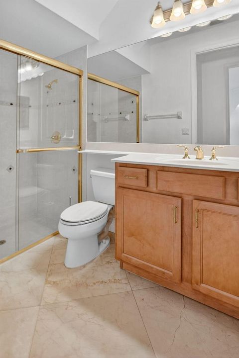 1st Floor Bathroom