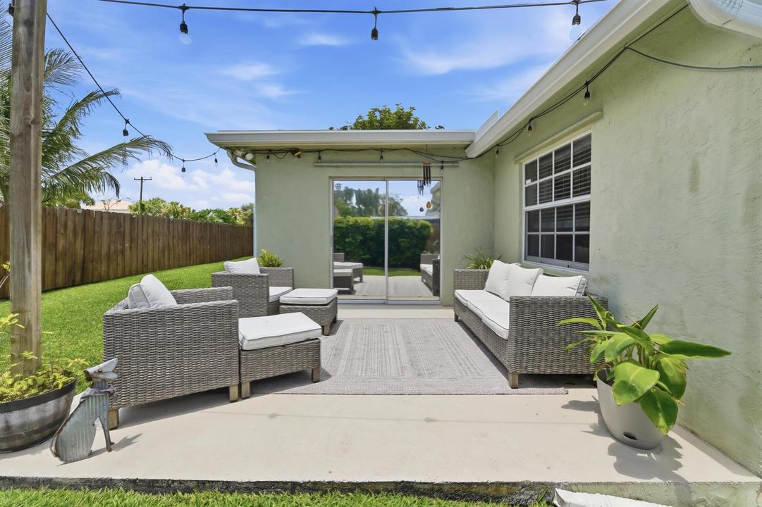 31 backyard 01