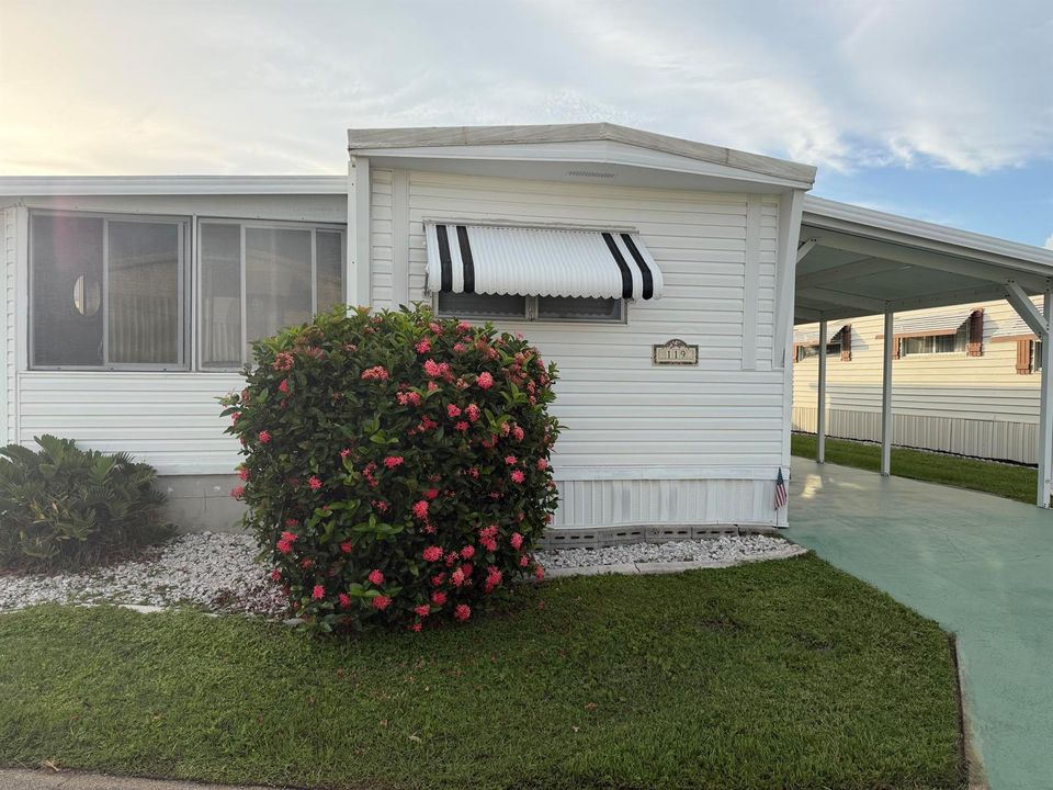 lot 119 front