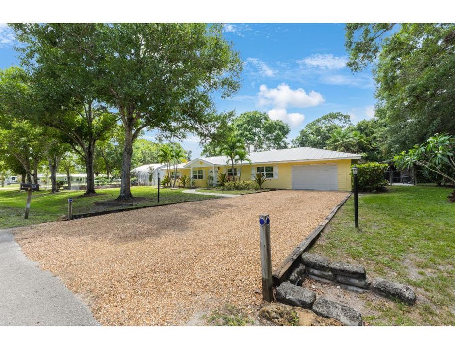 1125 41st Ave VB Frontview2