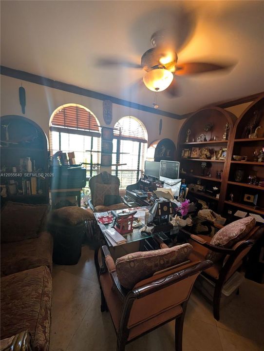 En Venta: $750,000 (4 camas, 3 baños, 2878 Pies cuadrados)