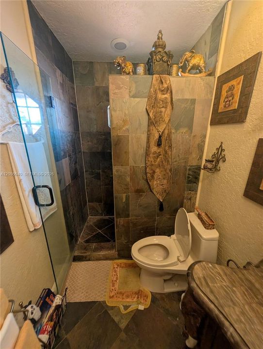 En Venta: $750,000 (4 camas, 3 baños, 2878 Pies cuadrados)