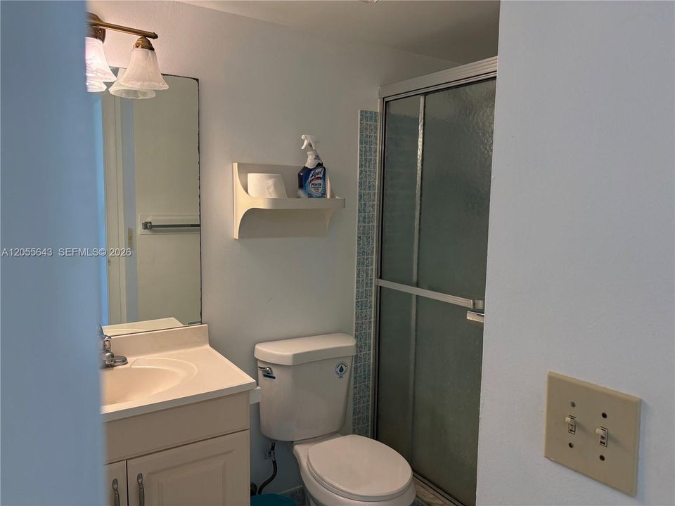 En Venta: $124,950 (2 camas, 2 baños, 990 Pies cuadrados)