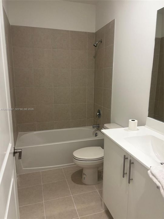 For Rent: $2,750 (3 beds, 3 baths, 0 Square Feet)