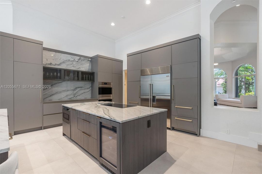 На продажу: $2,499,999 (5 спален, 4 ванн, 3979 Квадратных фут)