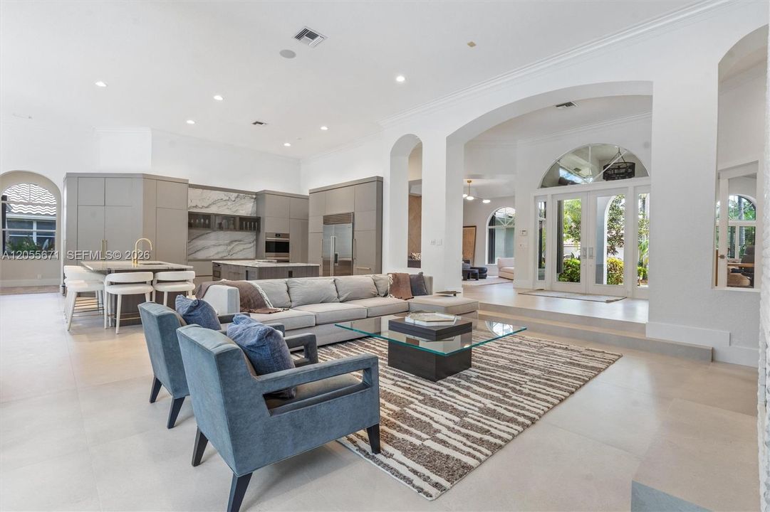 На продажу: $2,499,999 (5 спален, 4 ванн, 3979 Квадратных фут)
