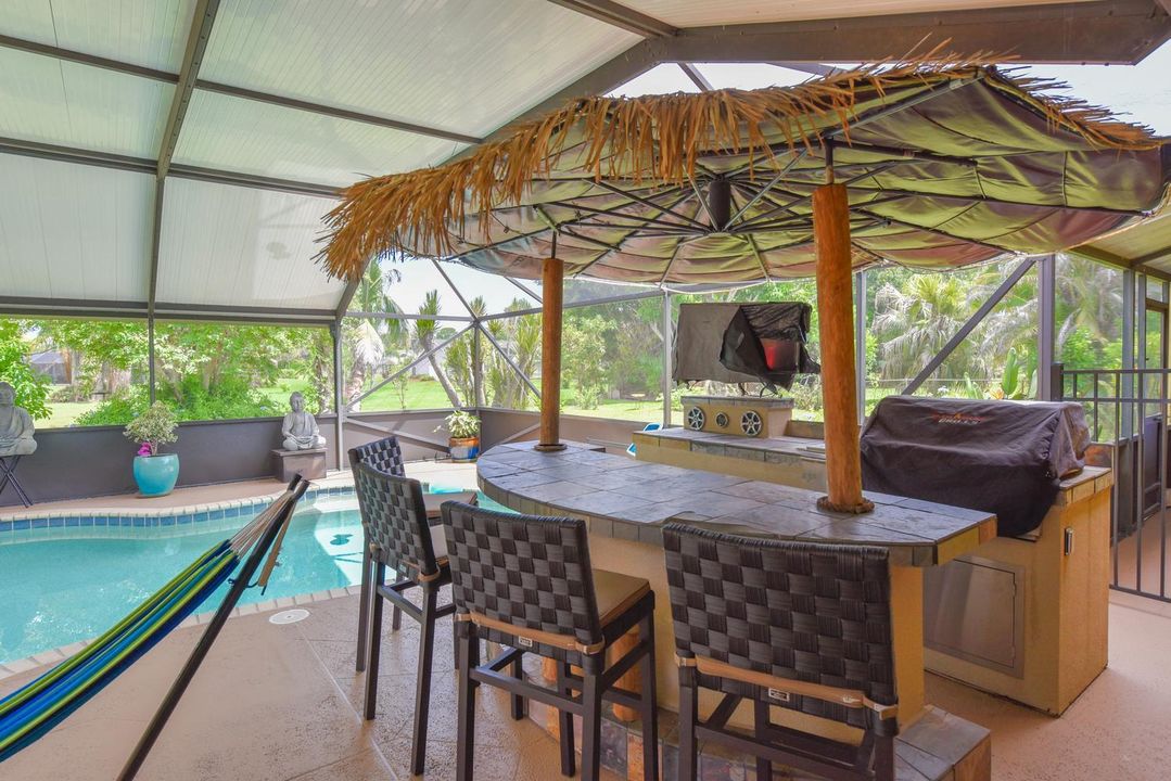 Gill & Tiki Bar