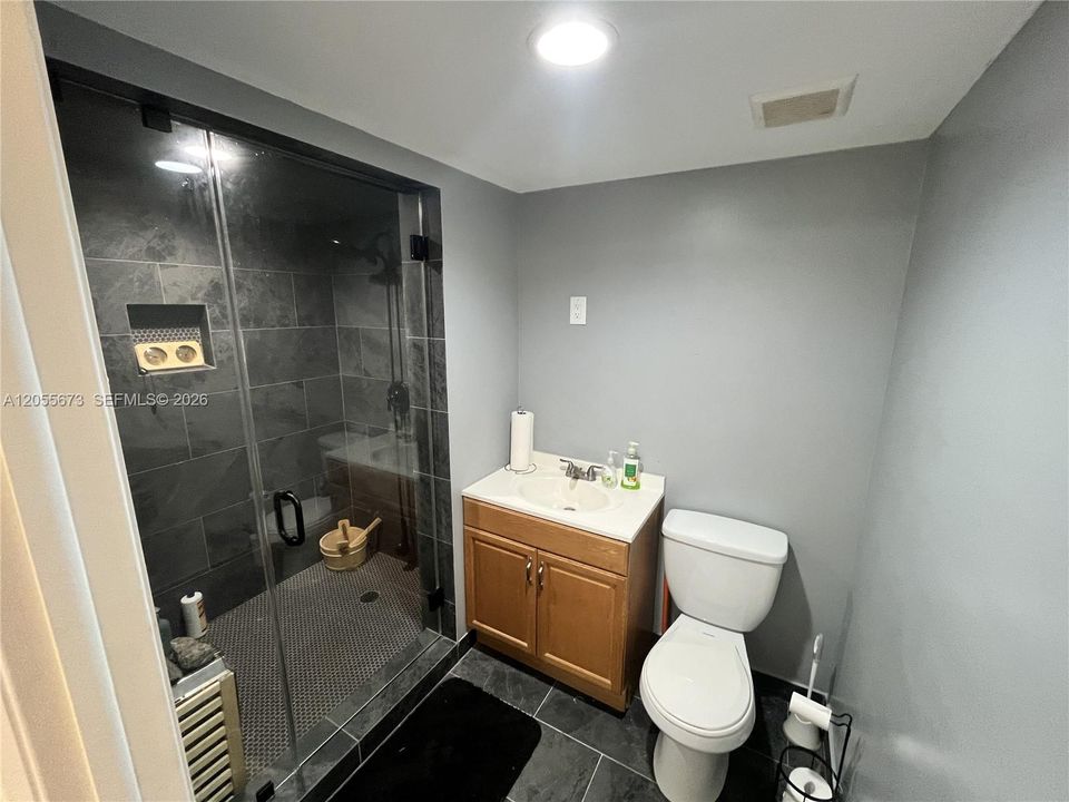 For Rent: $5,000 (0 beds, 0 baths, 0 Square Feet)