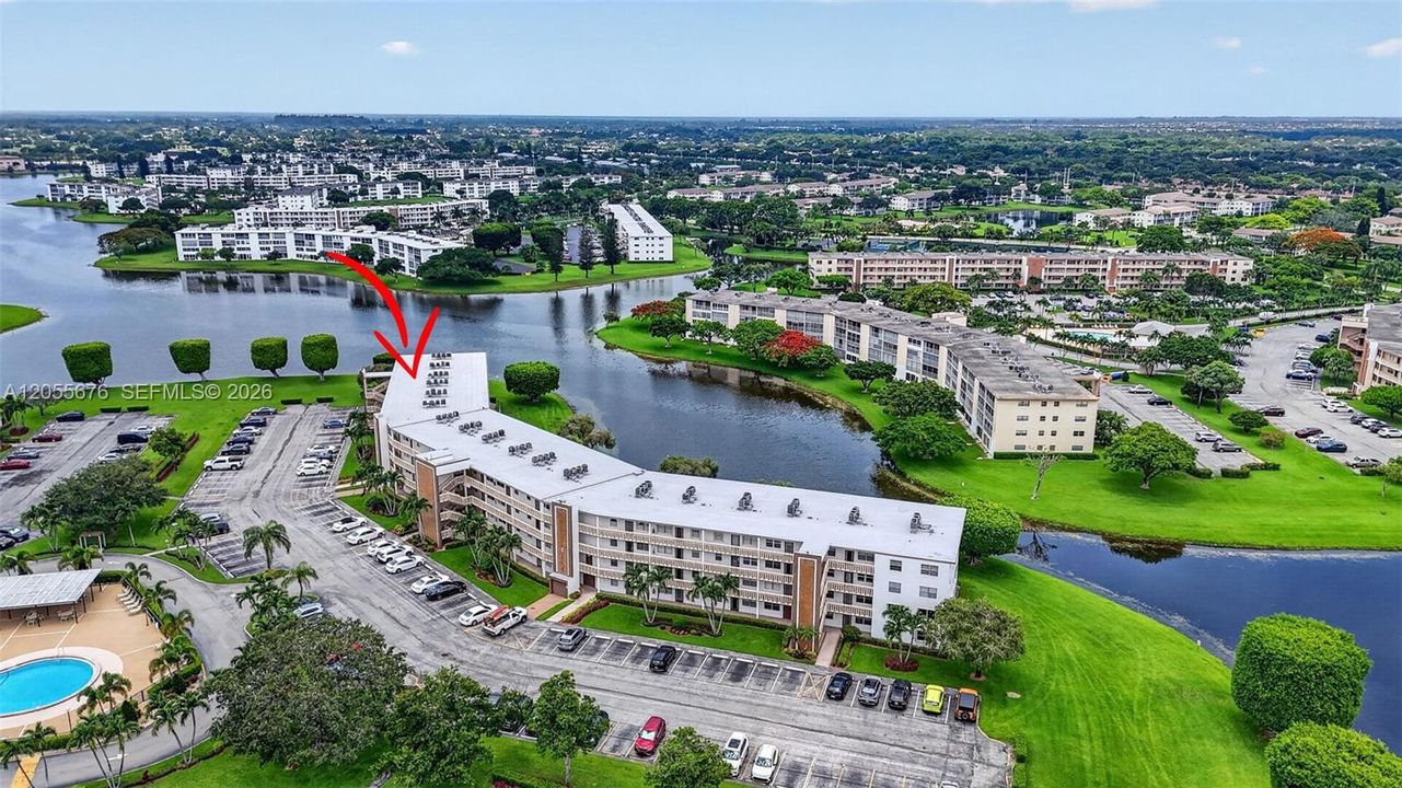 For Sale: $279,900 (2 beds, 1 baths, 861 Square Feet)