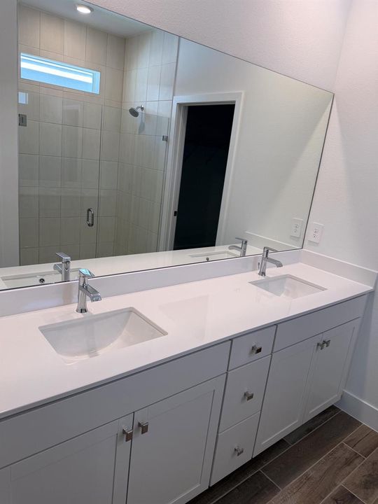 Lot 7 primary bath vanity