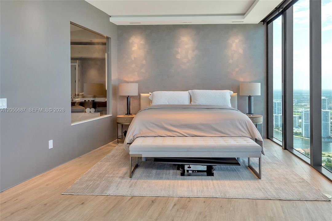 В аренду: $27,900 (3 спален, 4 ванн, 3555 Квадратных фут)