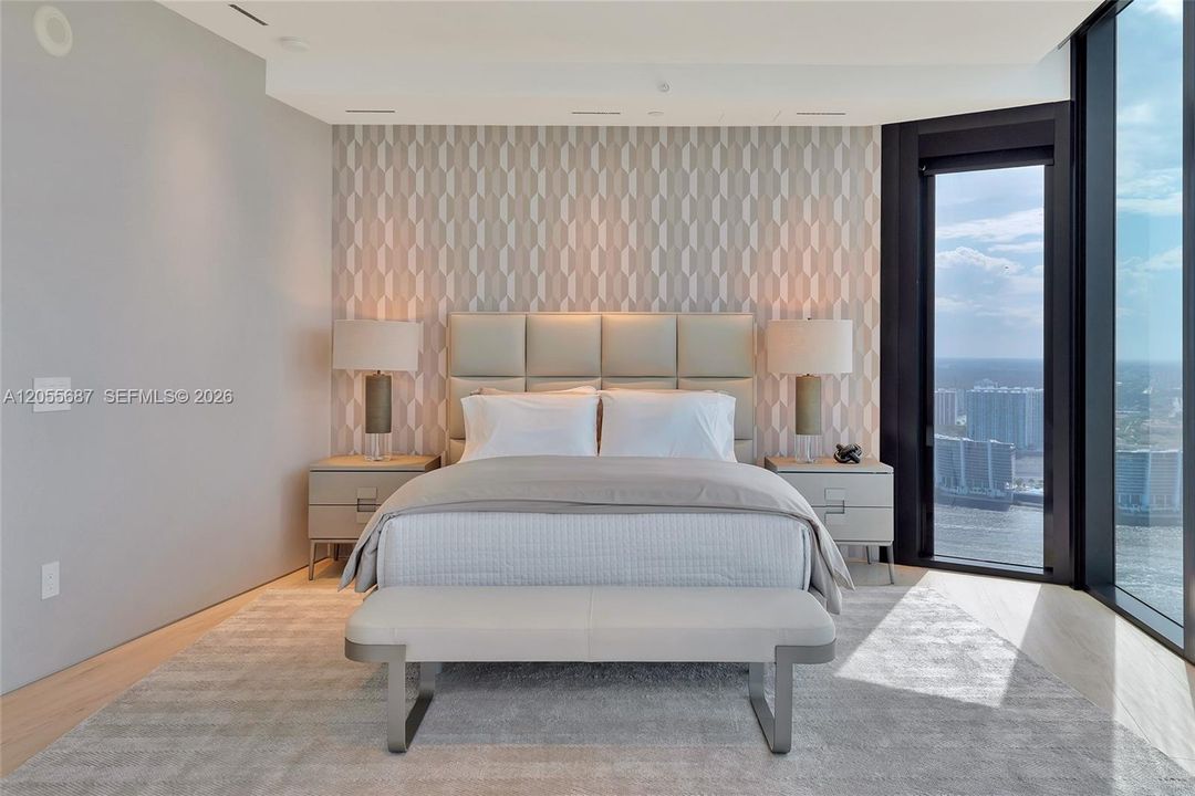 В аренду: $27,900 (3 спален, 4 ванн, 3555 Квадратных фут)