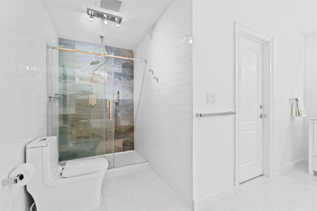 39-web-or-mls-A7403787