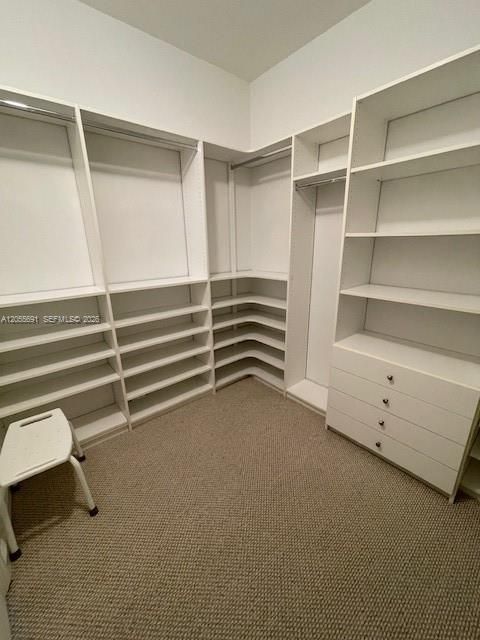 En Renta: $5,000 (4 camas, 4 baños, 2310 Pies cuadrados)
