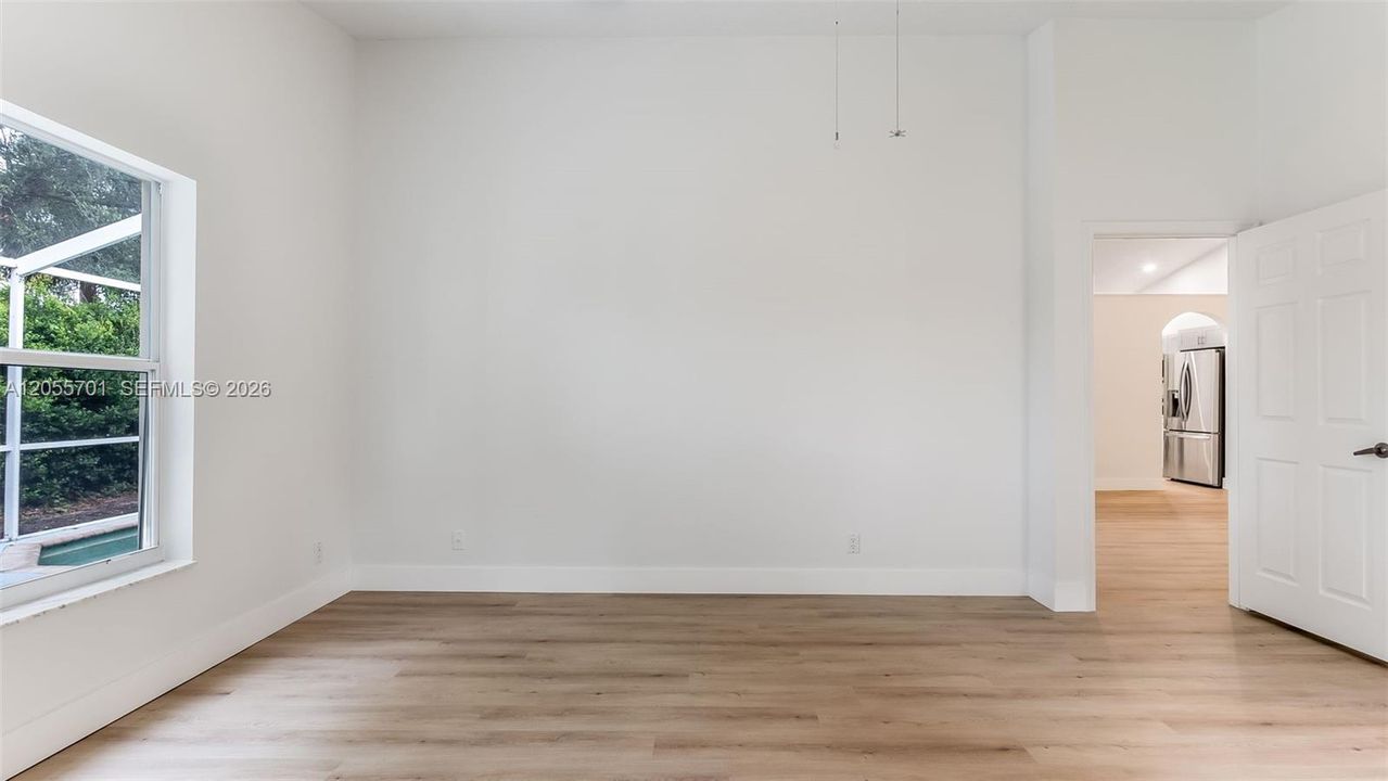 В аренду: $5,600 (4 спален, 2 ванн, 2035 Квадратных фут)