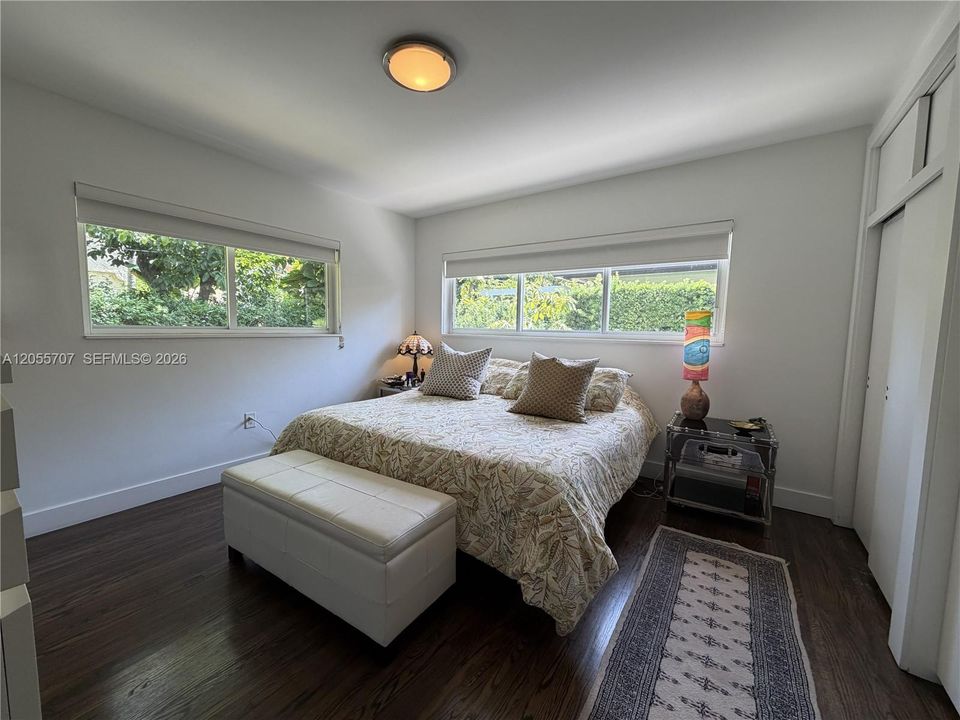 For Rent: $8,500 (3 beds, 2 baths, 1718 Square Feet)