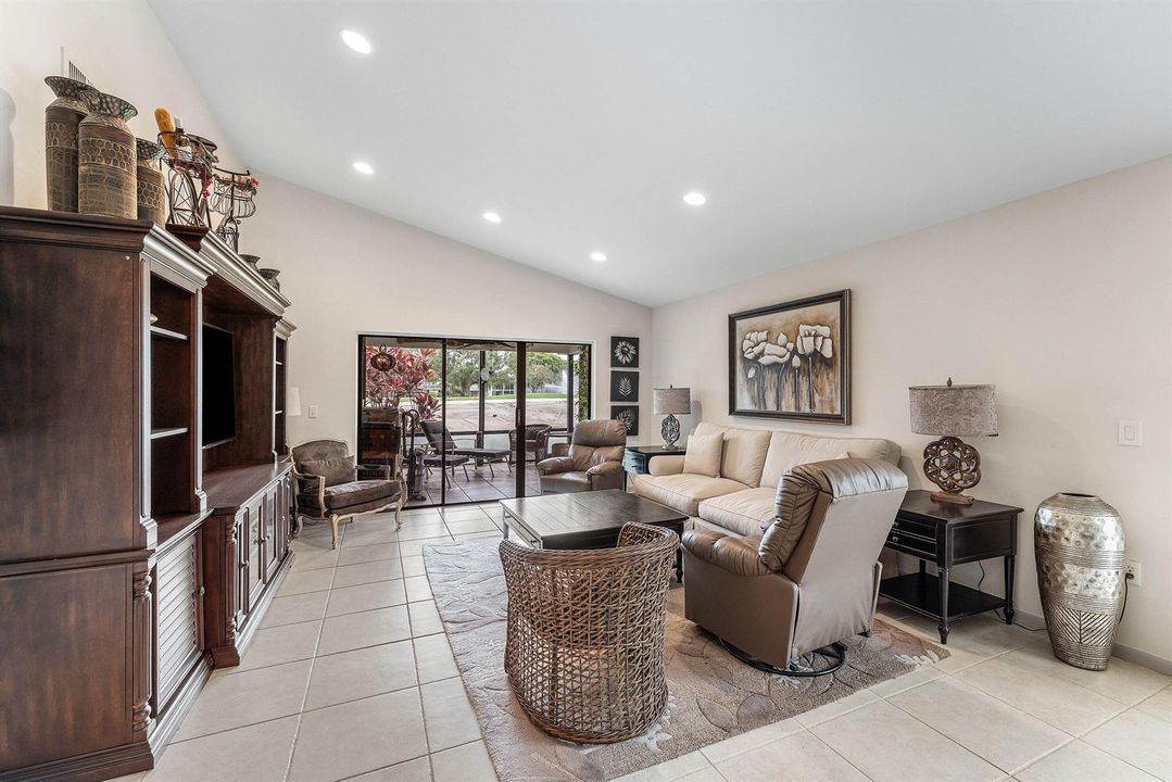 010-1StratfordDriveEast-D-BoyntonBeach-F