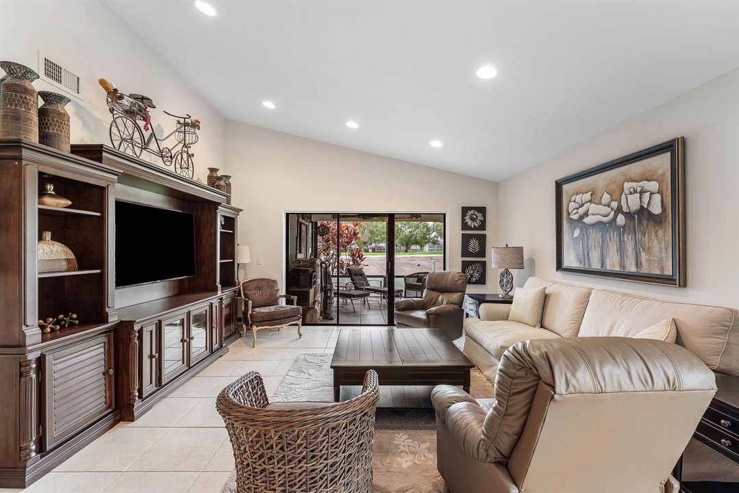 011-1StratfordDriveEast-D-BoyntonBeach-F