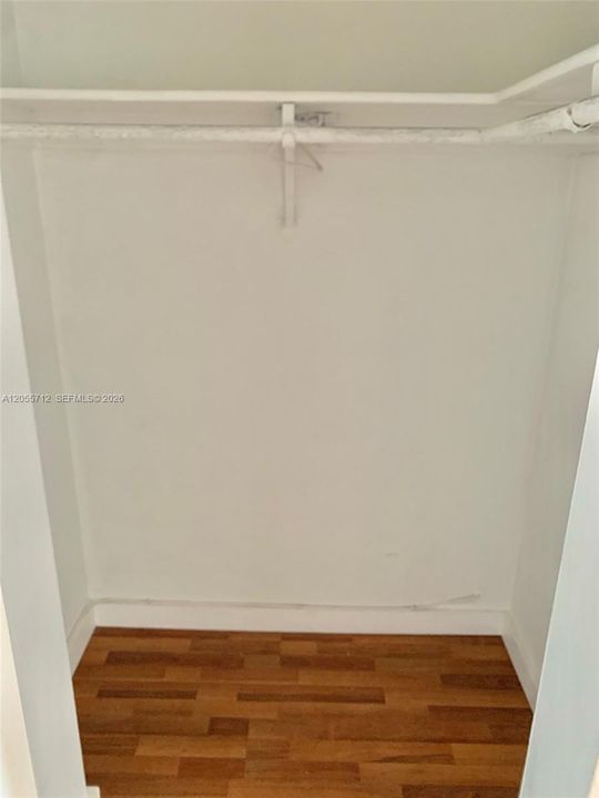В аренду: $2,450 (1 спален, 1 ванн, 991 Квадратных фут)
