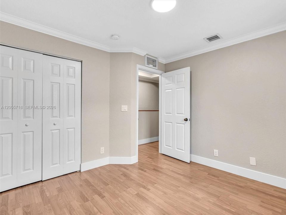 В аренду: $3,850 (4 спален, 2 ванн, 1790 Квадратных фут)
