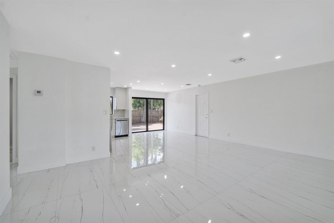 3030ArthurSt_70484_17