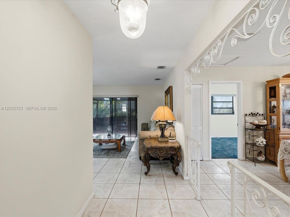 Activo con contrato: $534,900 (3 camas, 2 baños, 1655 Pies cuadrados)
