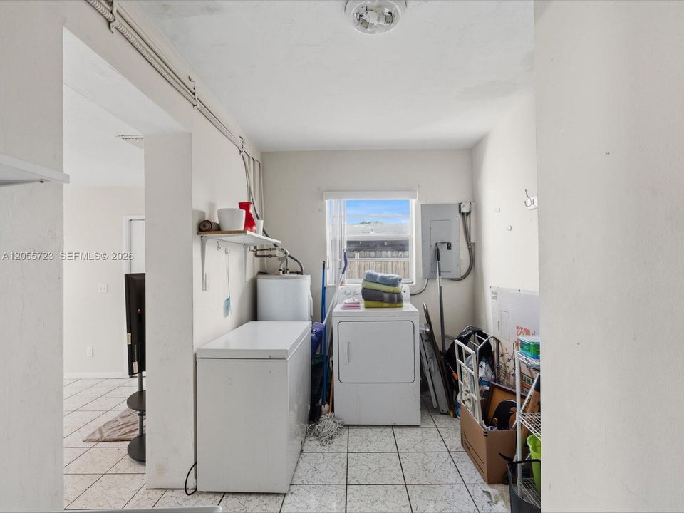 Activo con contrato: $534,900 (3 camas, 2 baños, 1655 Pies cuadrados)