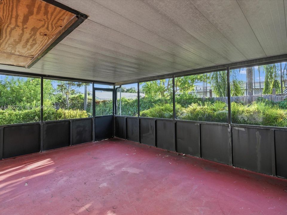 Activo con contrato: $534,900 (3 camas, 2 baños, 1655 Pies cuadrados)
