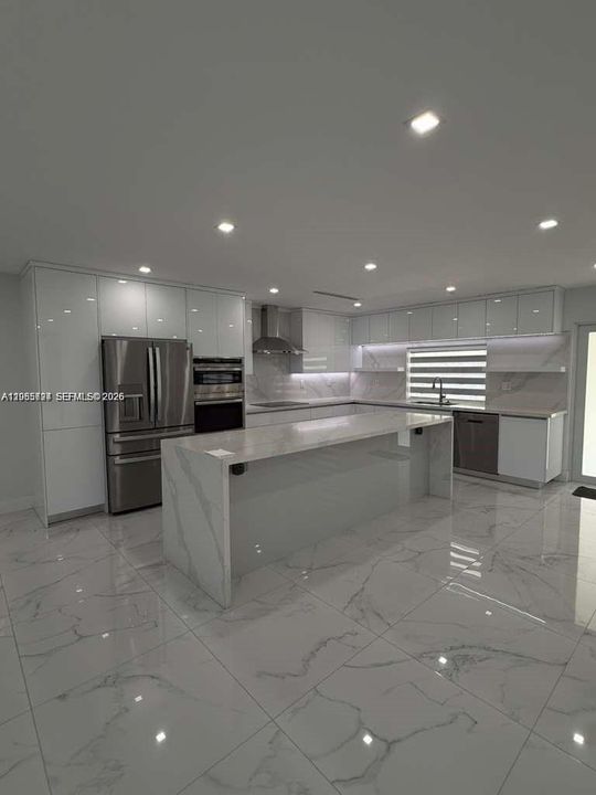 For Rent: $4,000 (3 beds, 2 baths, 1576 Square Feet)