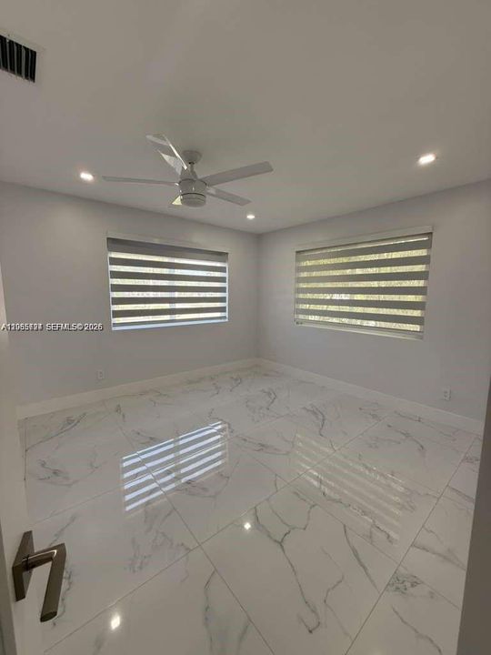 For Rent: $4,000 (3 beds, 2 baths, 1576 Square Feet)