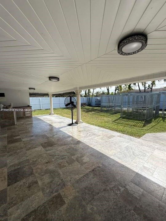For Rent: $4,000 (3 beds, 2 baths, 1576 Square Feet)