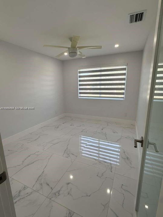 For Rent: $4,000 (3 beds, 2 baths, 1576 Square Feet)